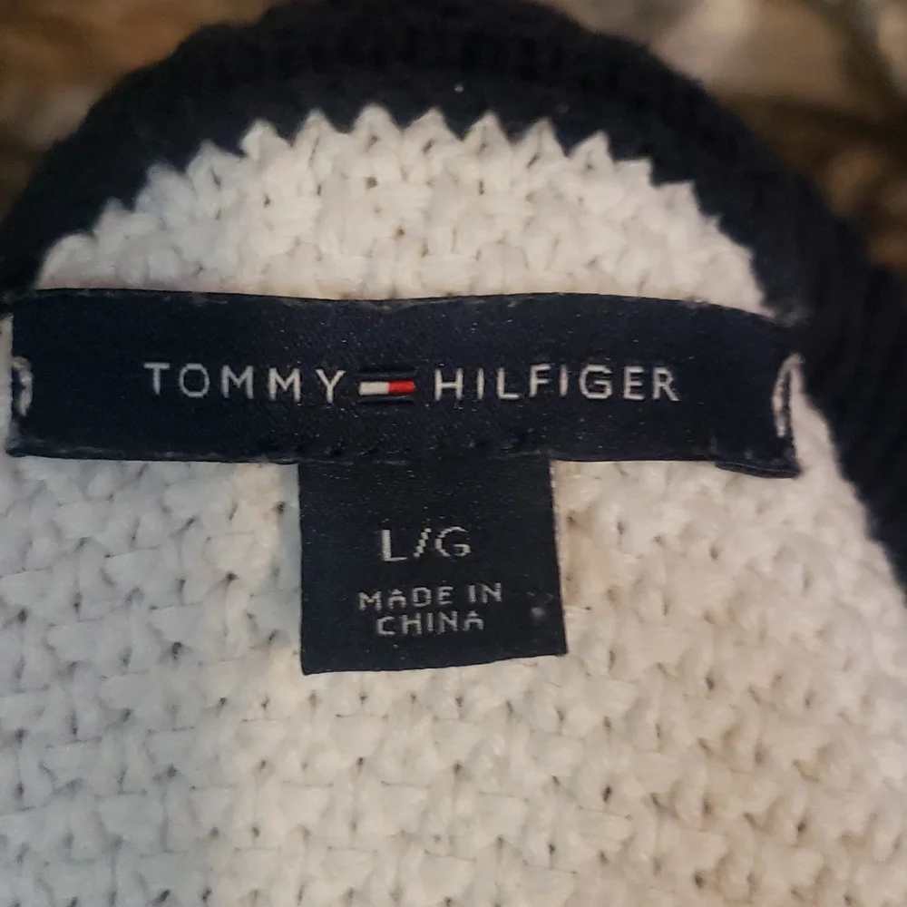 TOMMY HILFIGER Sweater - Picture 5 of 6